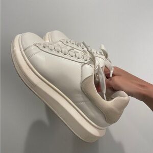 Steve Madden Women's Platform Sneakers Size 6